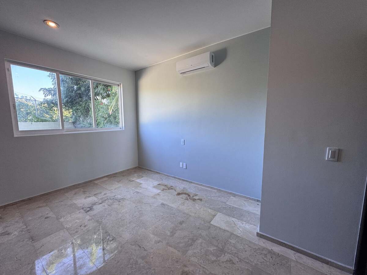 13 de 13: Habitación en planta baja