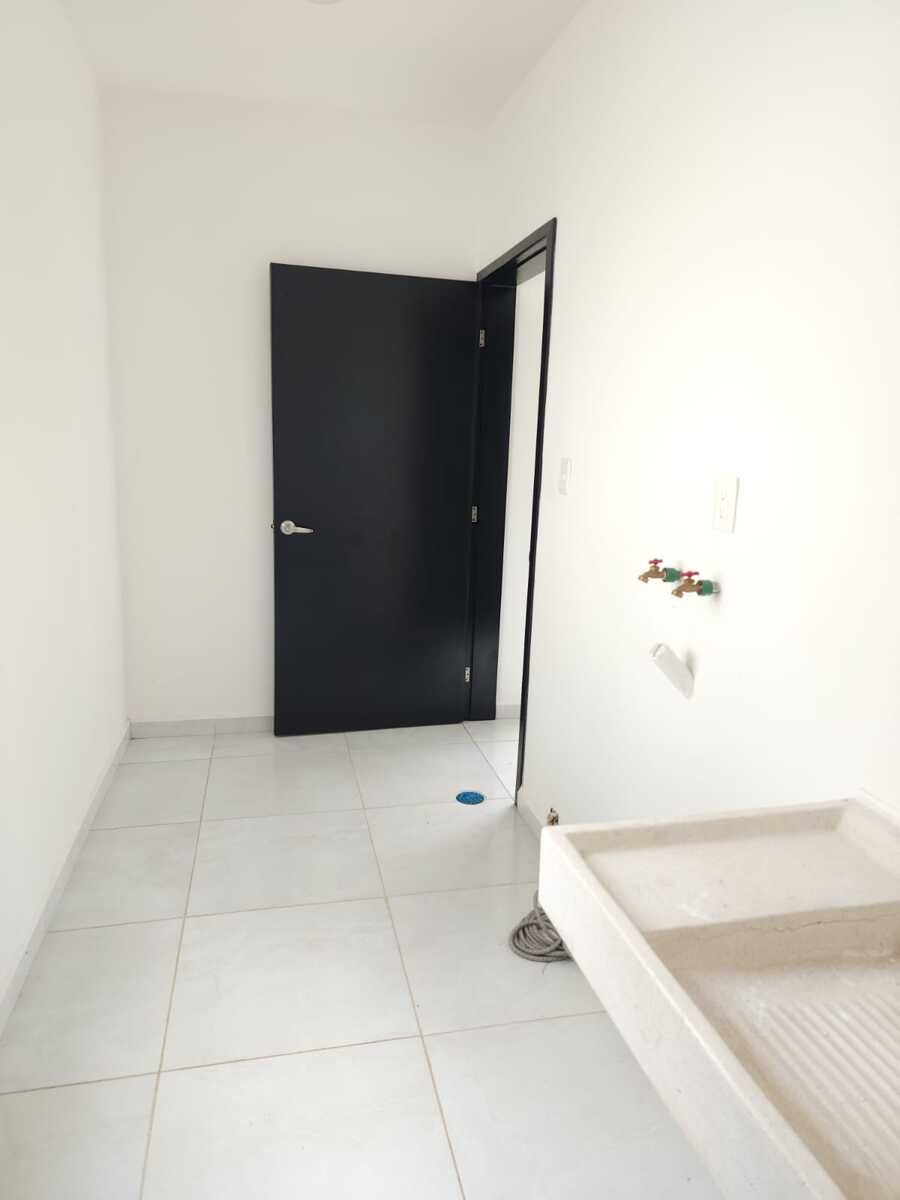 3 de 6: Área de lavado Techada