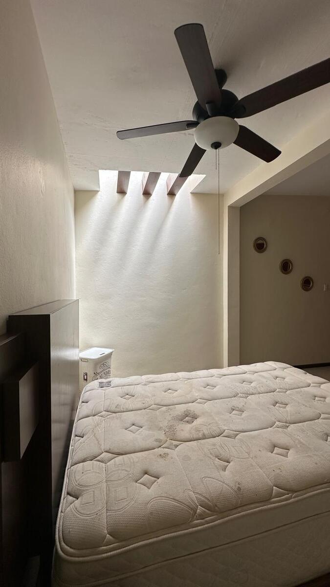 17 of 38: Recamara 3