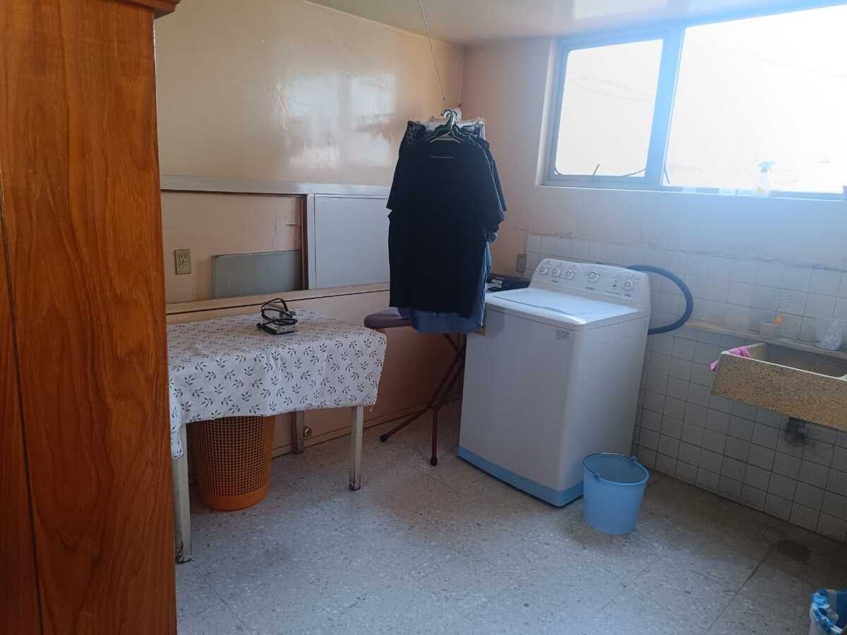 24 de 31: AREA DE LAVADO