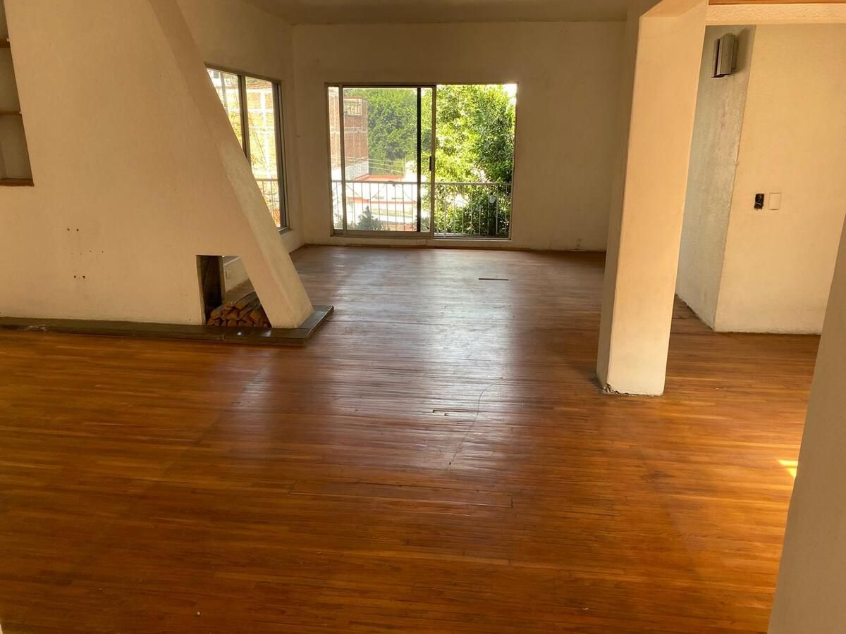 1 de 19: Sala de Estar