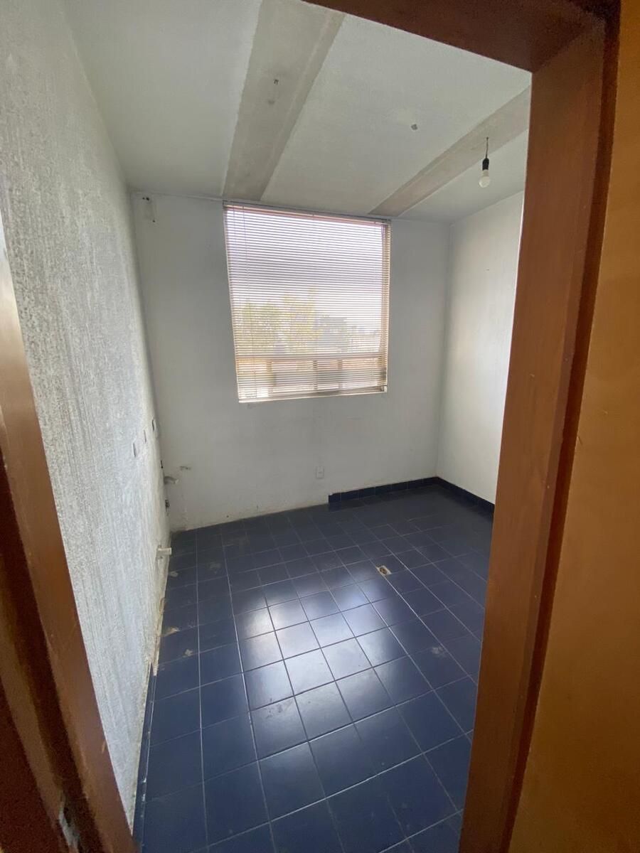 6 de 19: Habitación