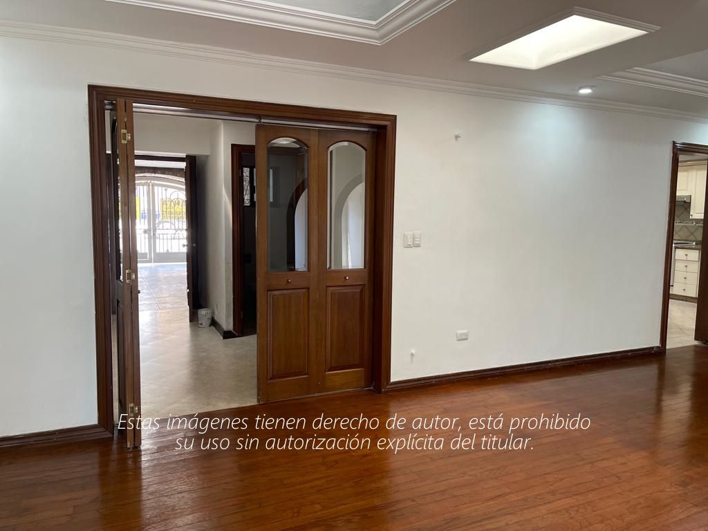2 de 15: Casa en Venta o Renta | Lomas del Valle