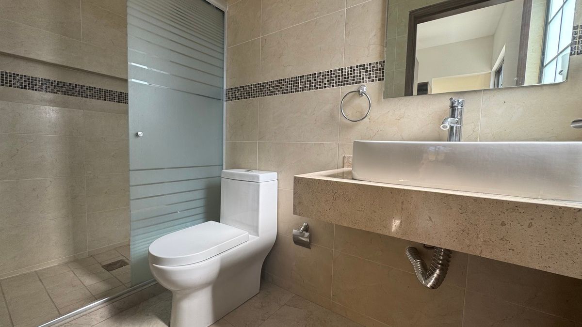 21 de 40: baño recámara principal