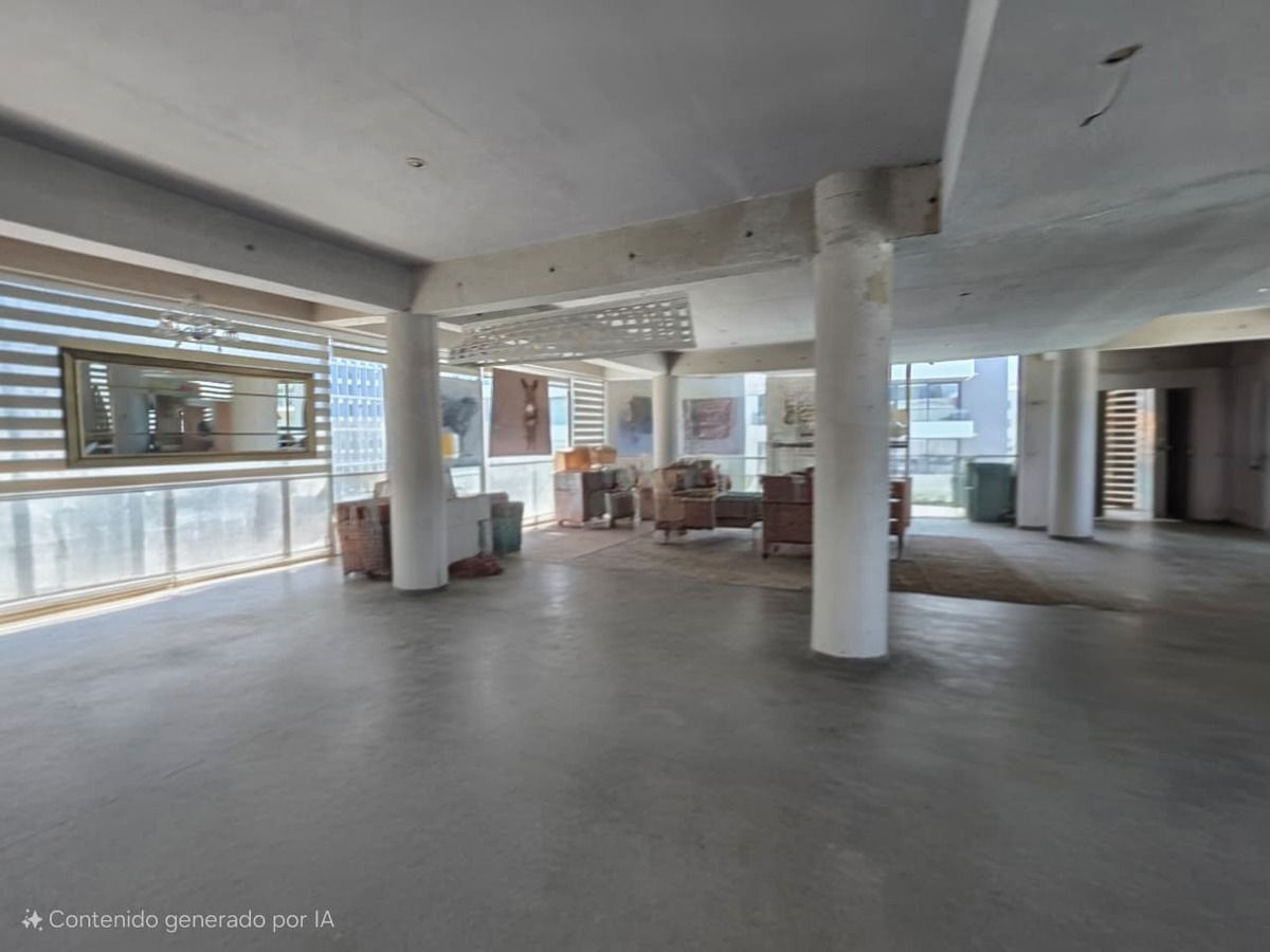 Venta de Edificio de Uso Comercial en Inmejorable Ubicación en Av. Las Condes