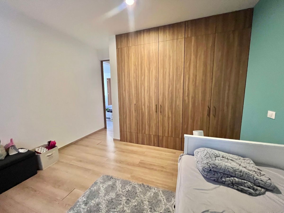 24 de 27: Planta alta tercera recámara con clóset