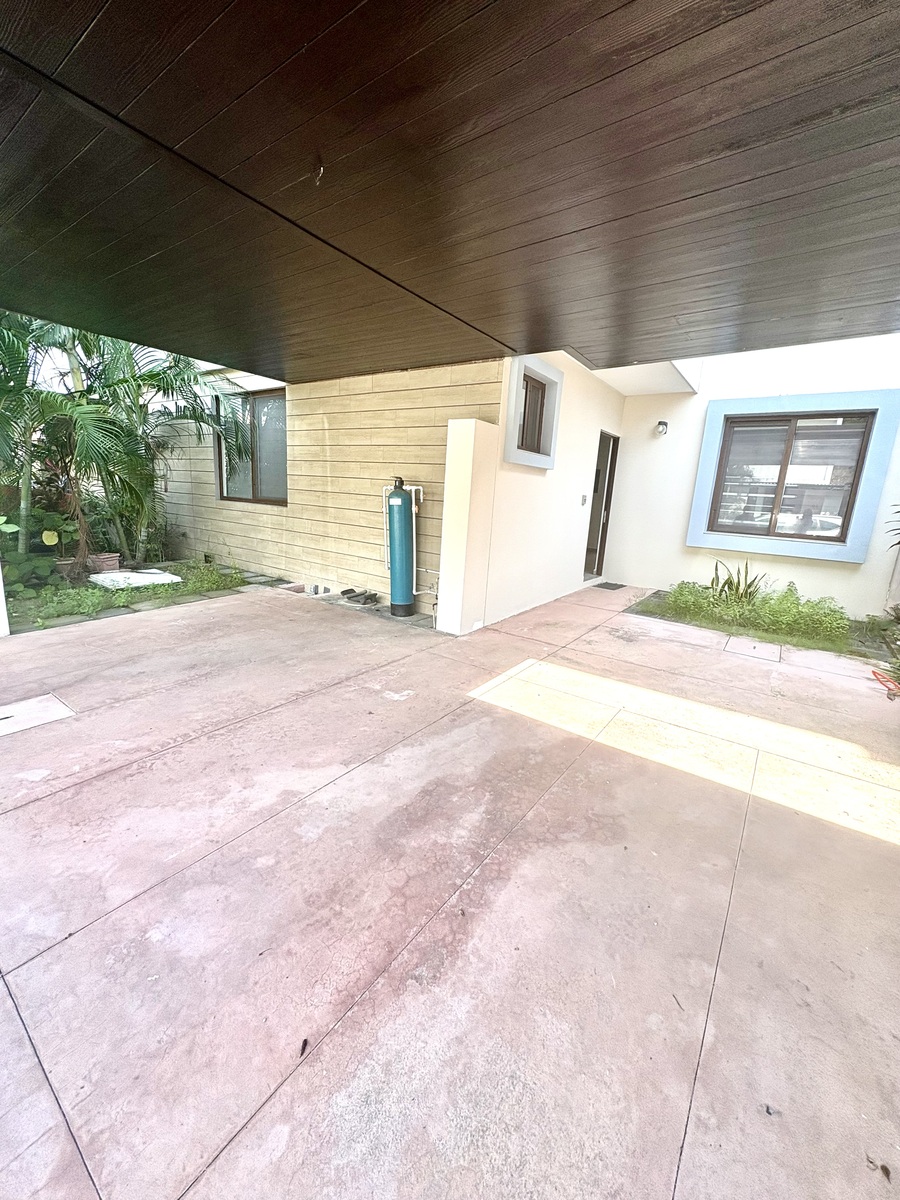 30 of 40: CISTERNA, FILTRO DE AGUA