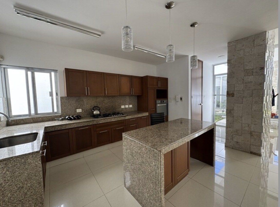 6 de 16: IMÁGENES PARA FINES ILUSTRATIVOS