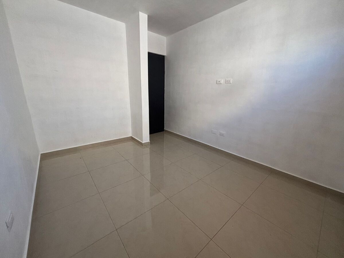 1 of 20: WhatsApp Image 2025-10-28 at 2.44.04 PM (2)