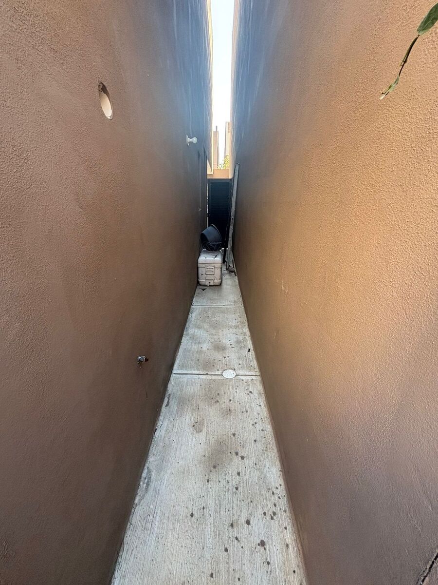 18 of 20: WhatsApp Image 2025-10-28 at 2.44.03 PM (1)