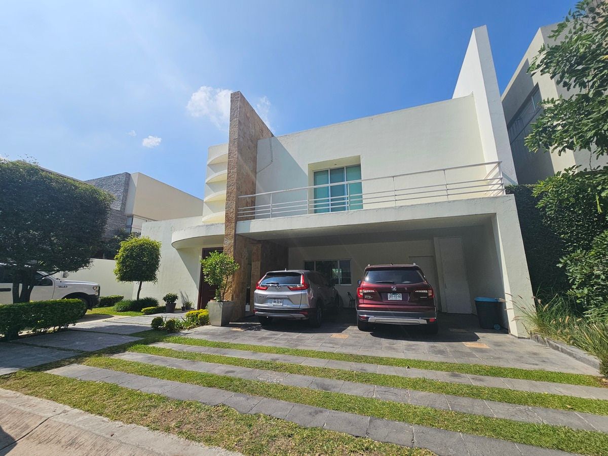 Casa en venta Cumbres Residencial - foto 2