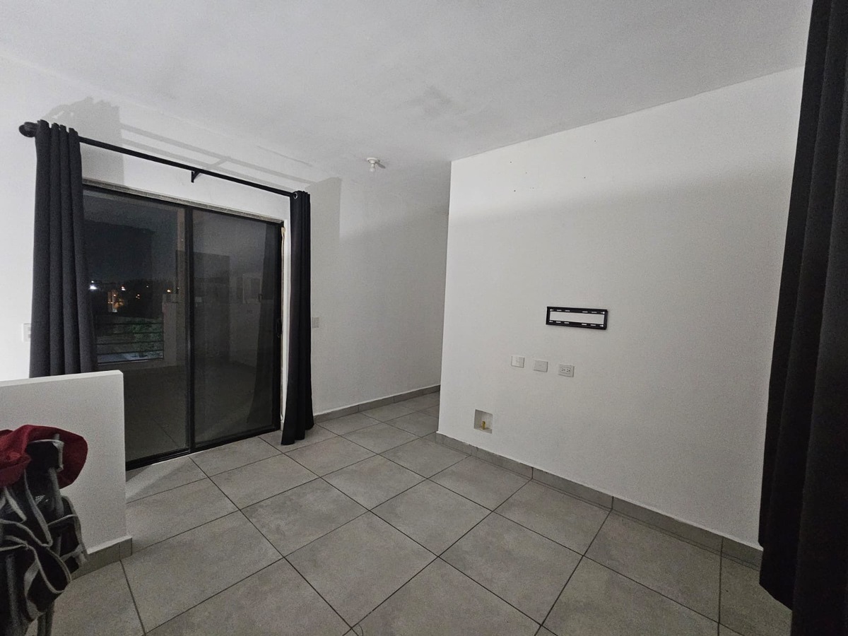 11 of 11: d088eefd-8187-4484-b8ed-3b0227e7545a