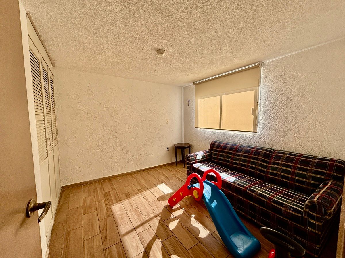 9 de 15: recámara secundaria 1