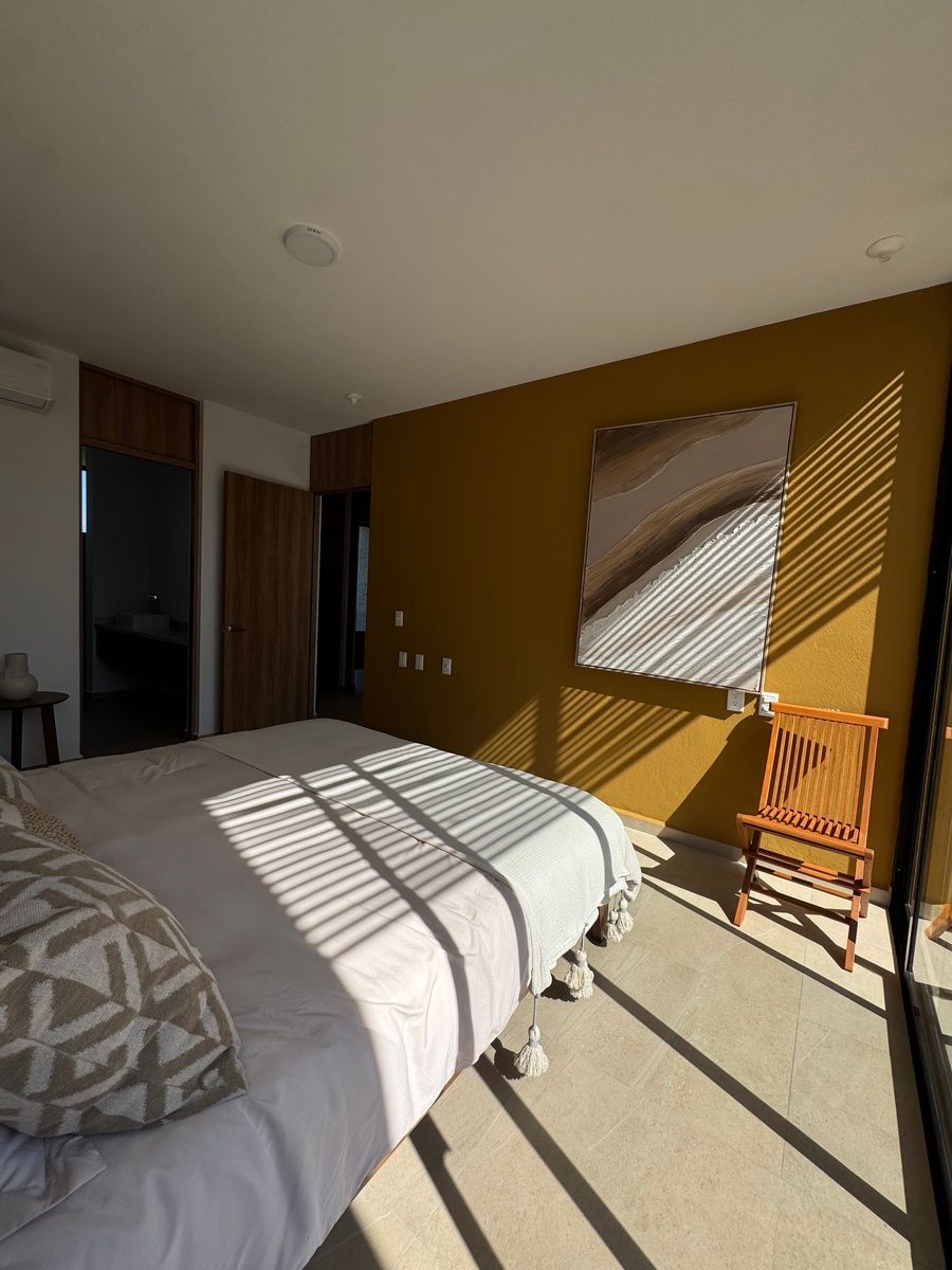 3 de 23: Cuarto principal