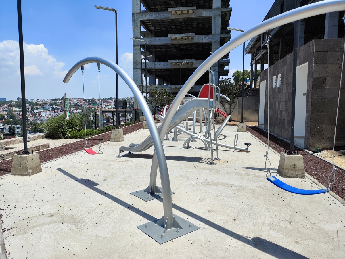 48 de 48: Amenidades / Juegos infantiles