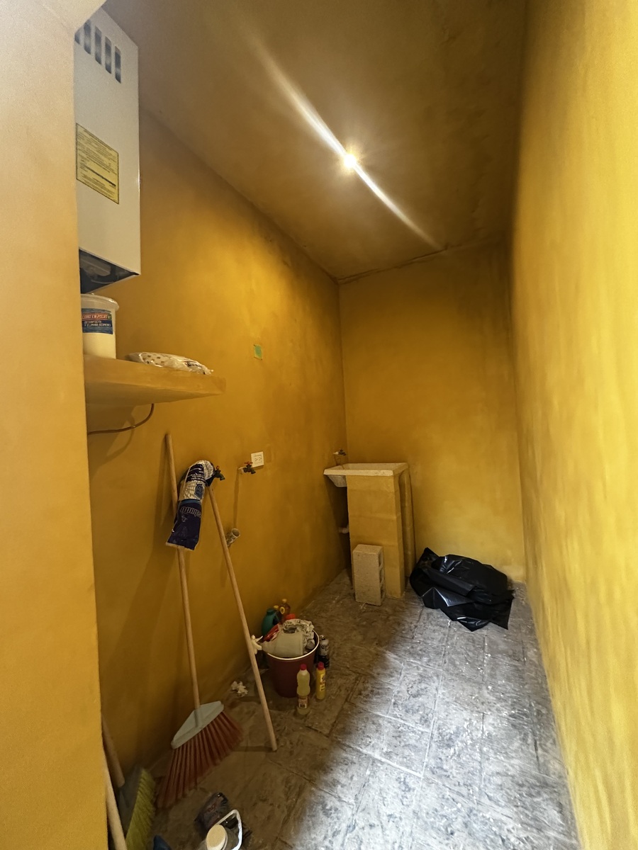 11 of 22: Área de lavado