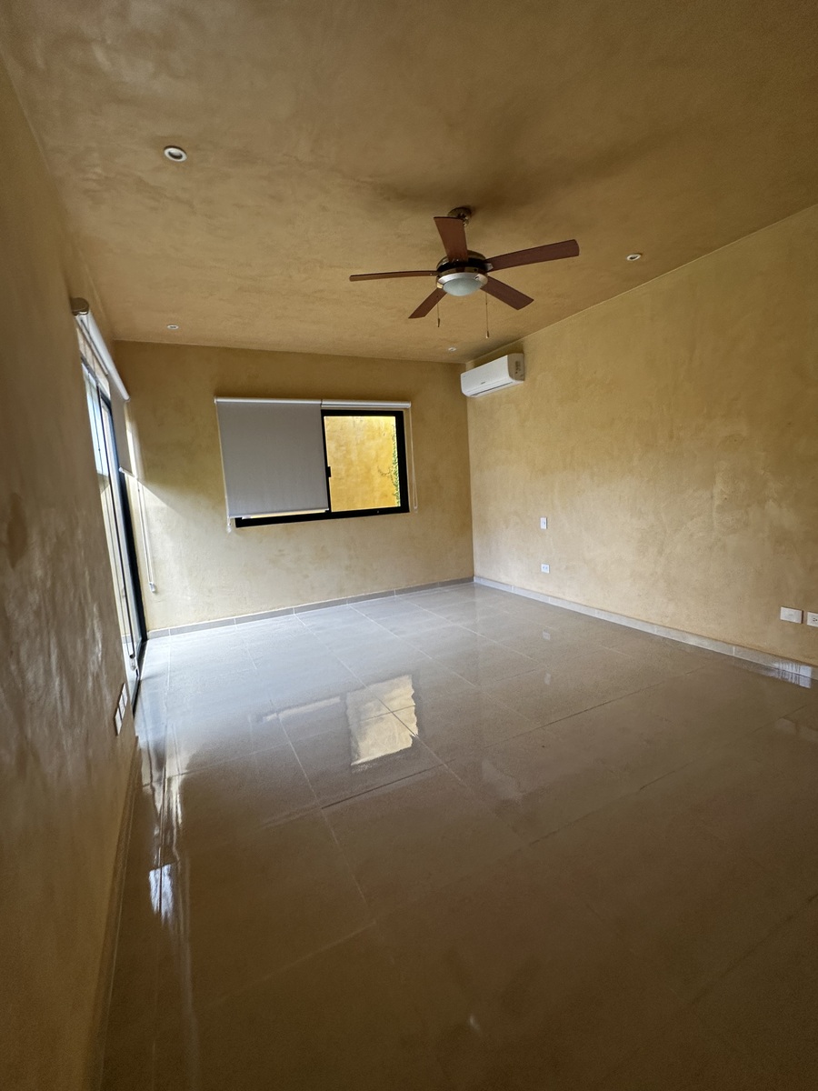 19 of 22: Recámara principal