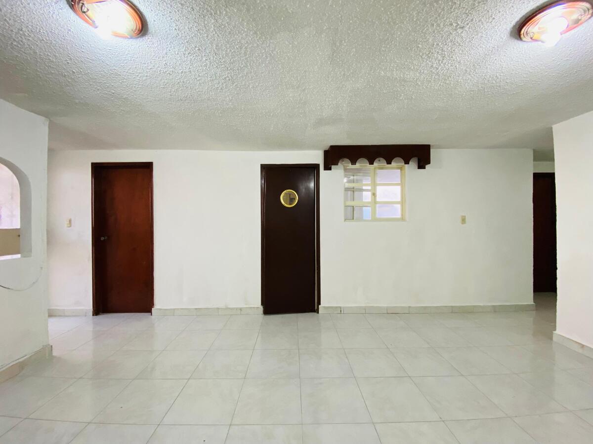 6 de 17: Estancia (Sala - comedor)