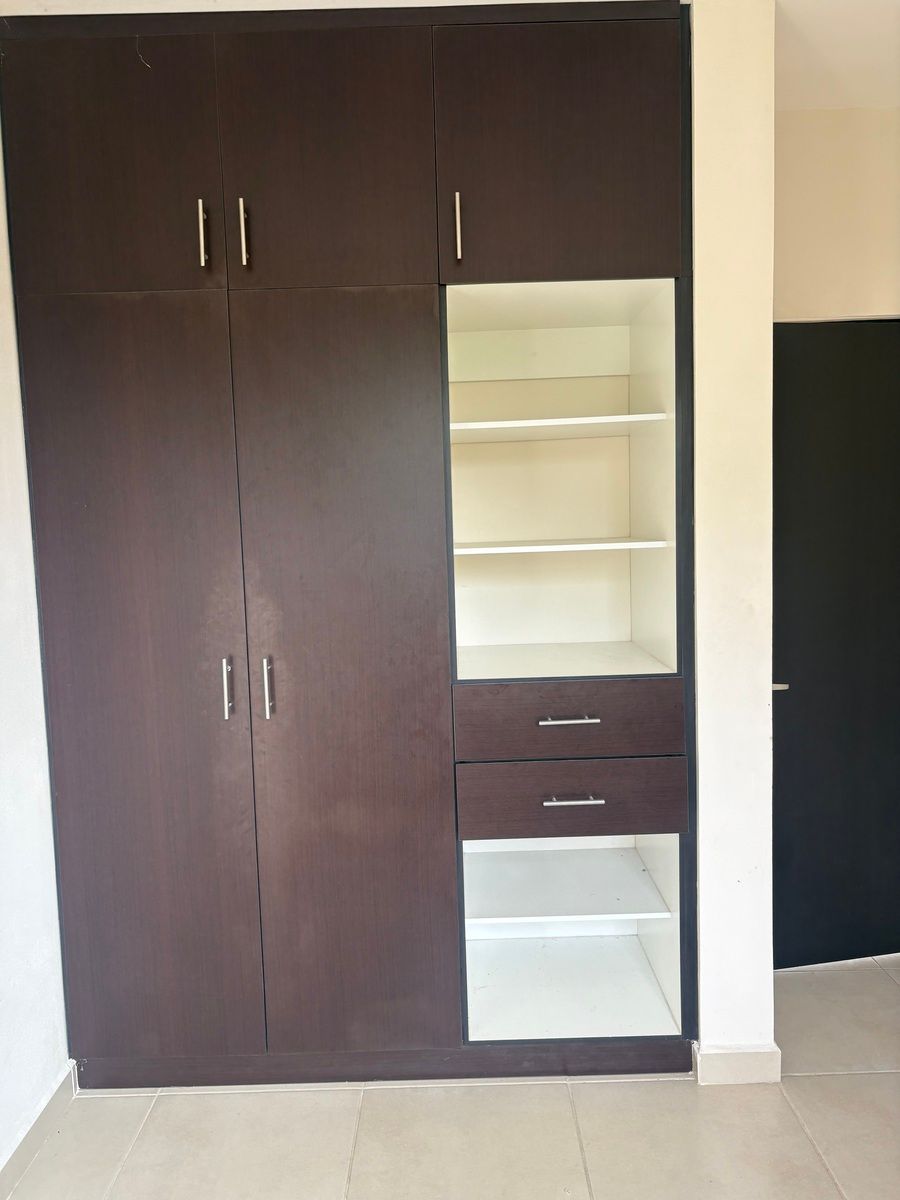 14 de 22: Closet en ambas recamaras