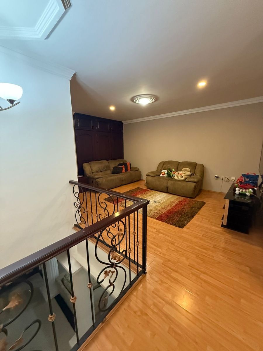 10 de 41: Casa en venta en Virreyes coto Oxford Star tv