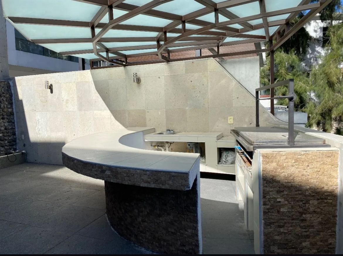 CASA EN CONDOMINIO EN VENTA EN LOMAS DE TARANGO CERCA DE SANTA FE!!!