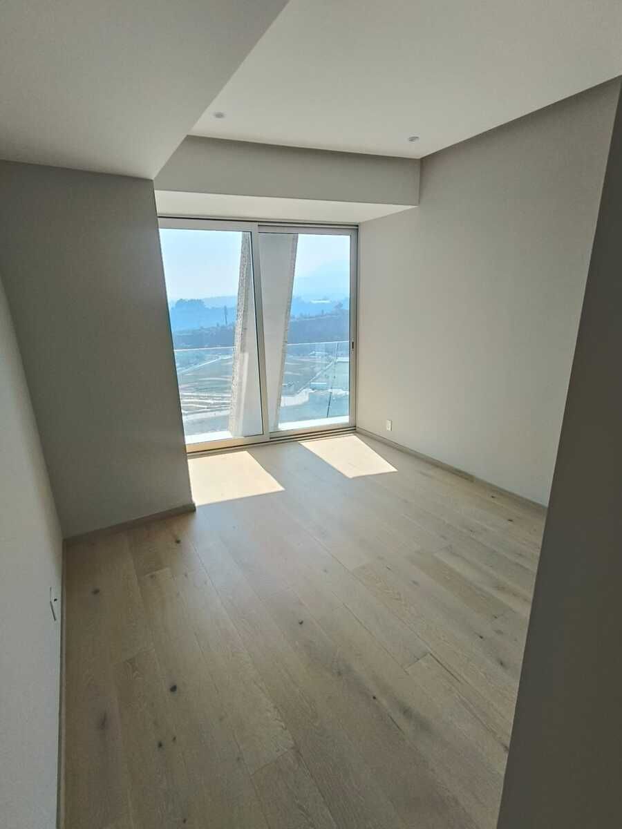 15 de 37: Recámara secundaria 2