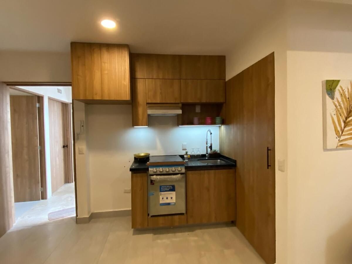 2 of 38: Cocina integral