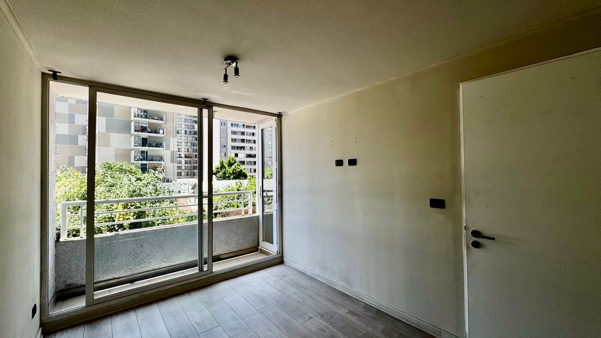 6 de 26: Dormitorio vista 1