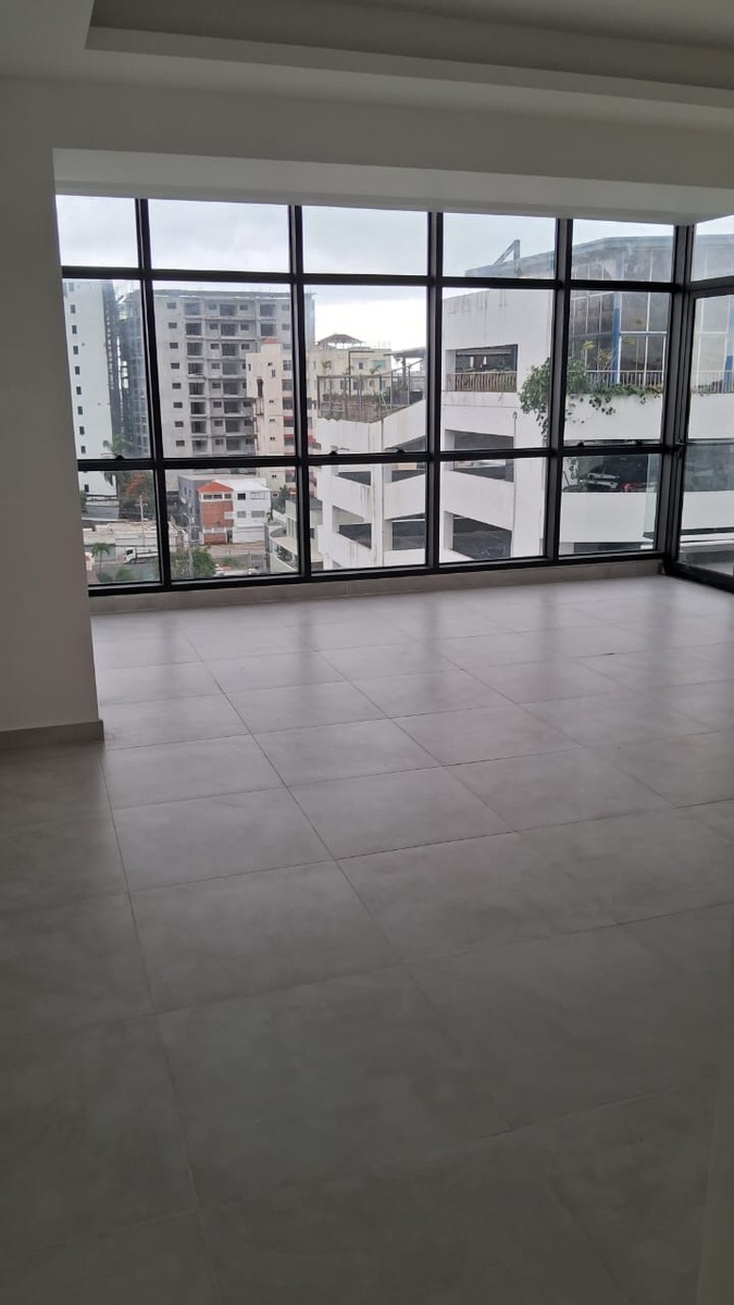 2 de 14: Sala y vista