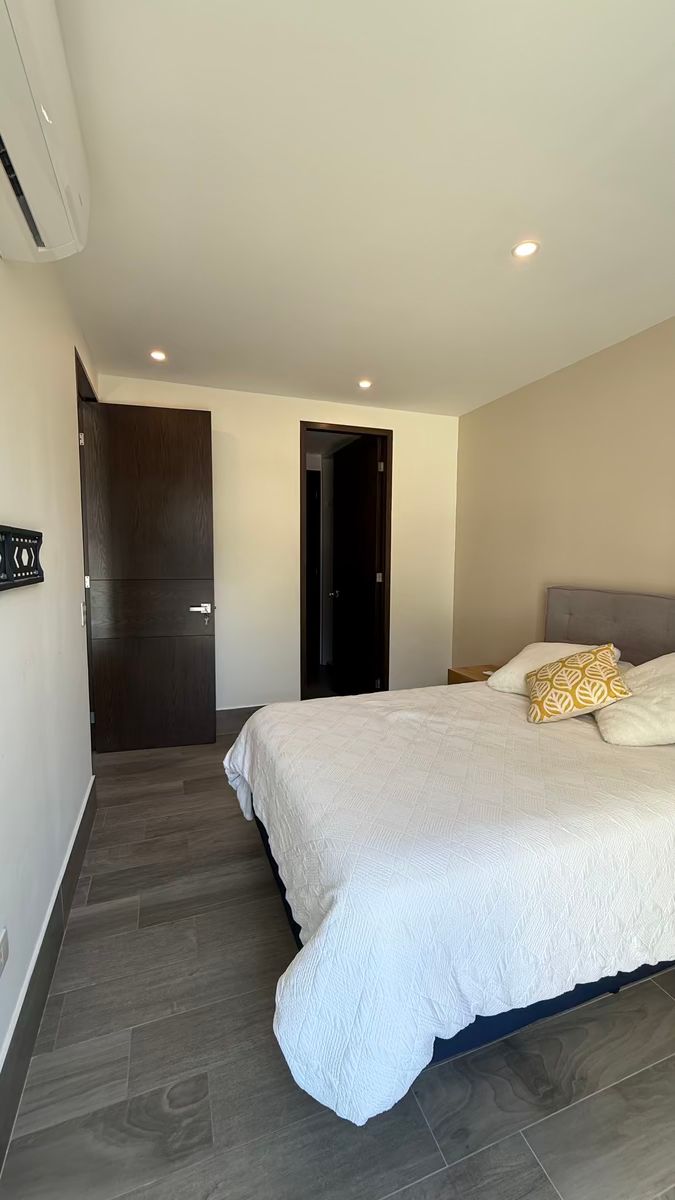 9 de 18: Recamara Principal