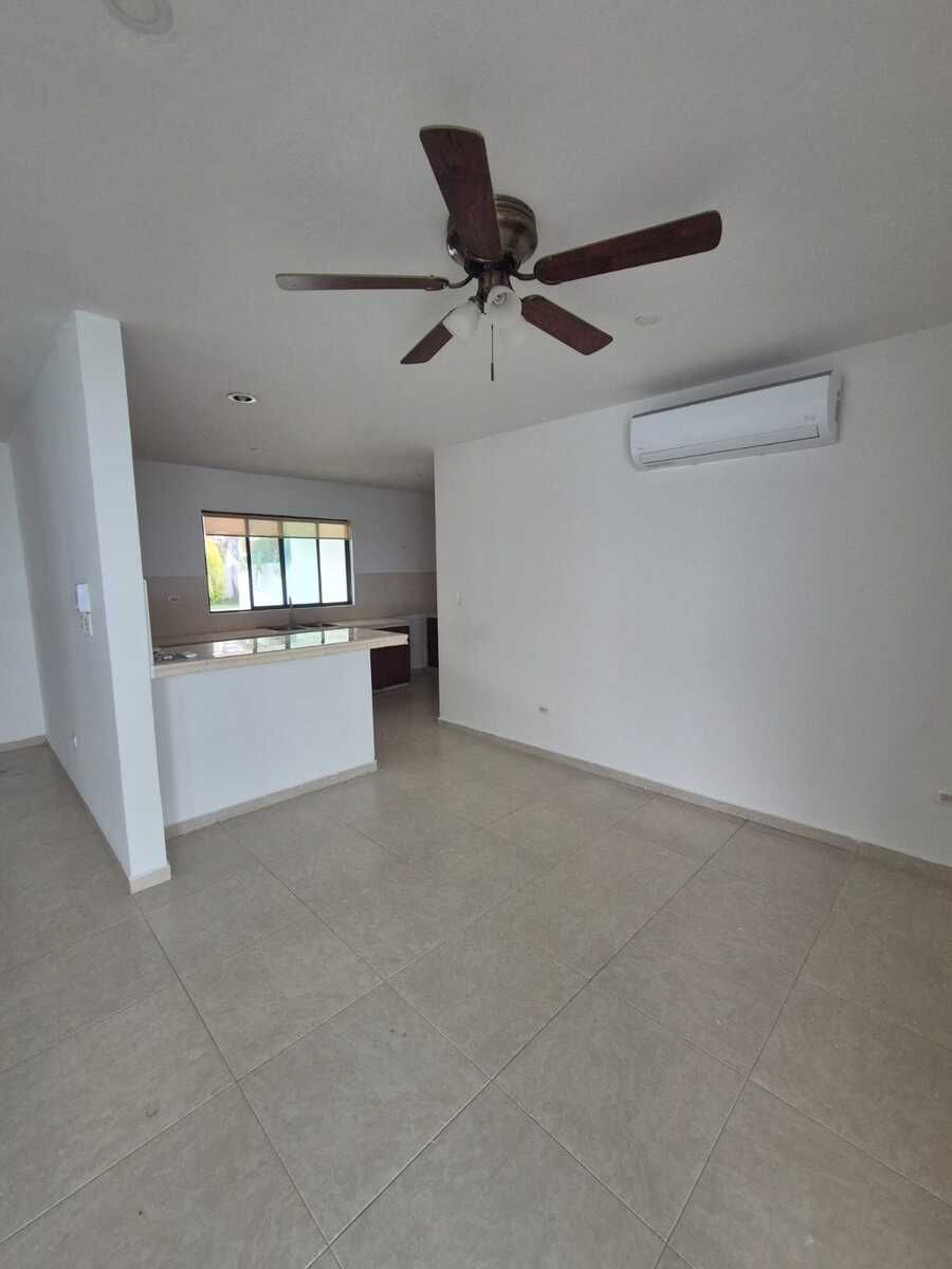 4 de 18: Zona Comedor - Cocina