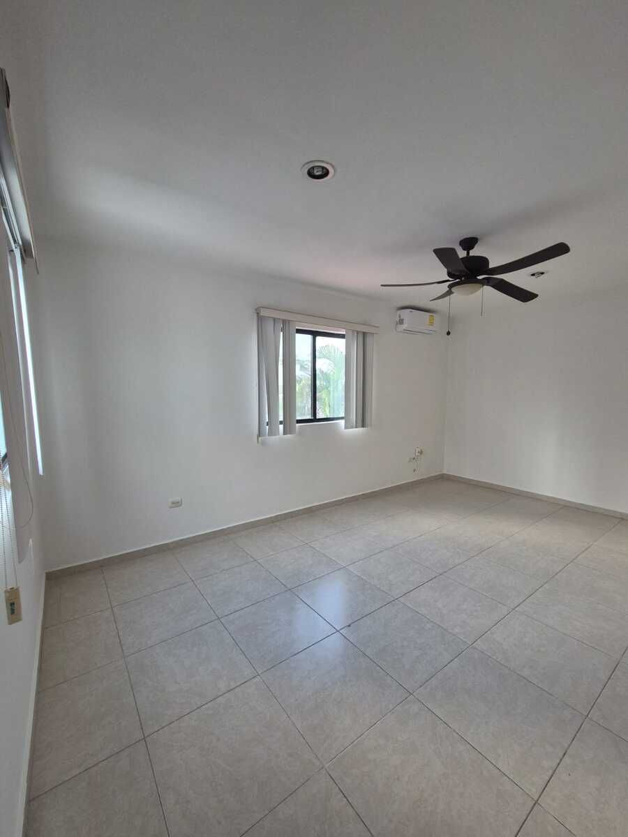 12 de 18: Recamara Principal