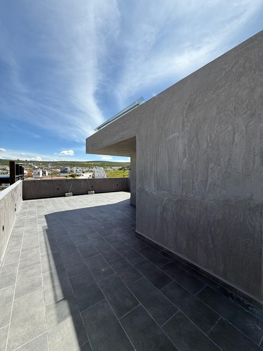 21 of 30: Roof Garden