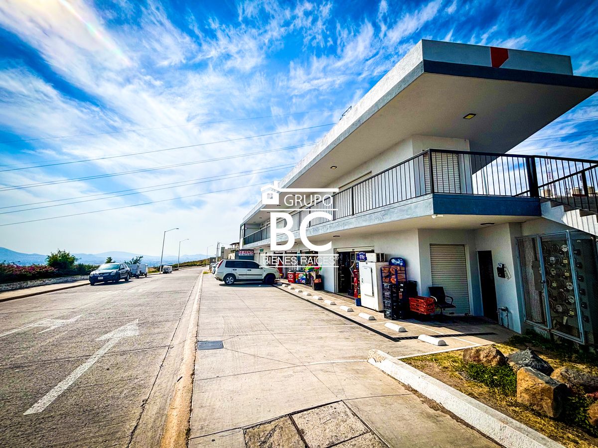 Local a nivel de calle superior en venta, Plaza La Cúspide, Las Terrazas - foto 3