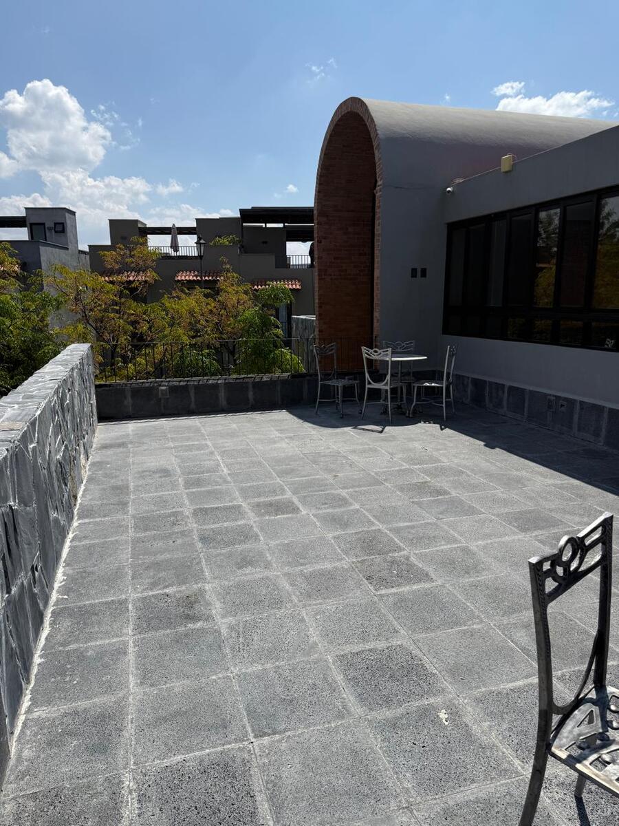 29 of 30: Amenidades