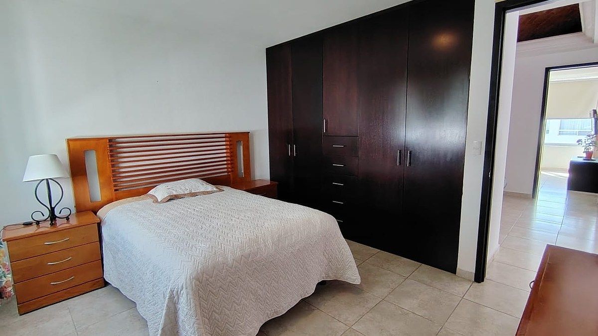 26 de 34: Habitación secundaria 1