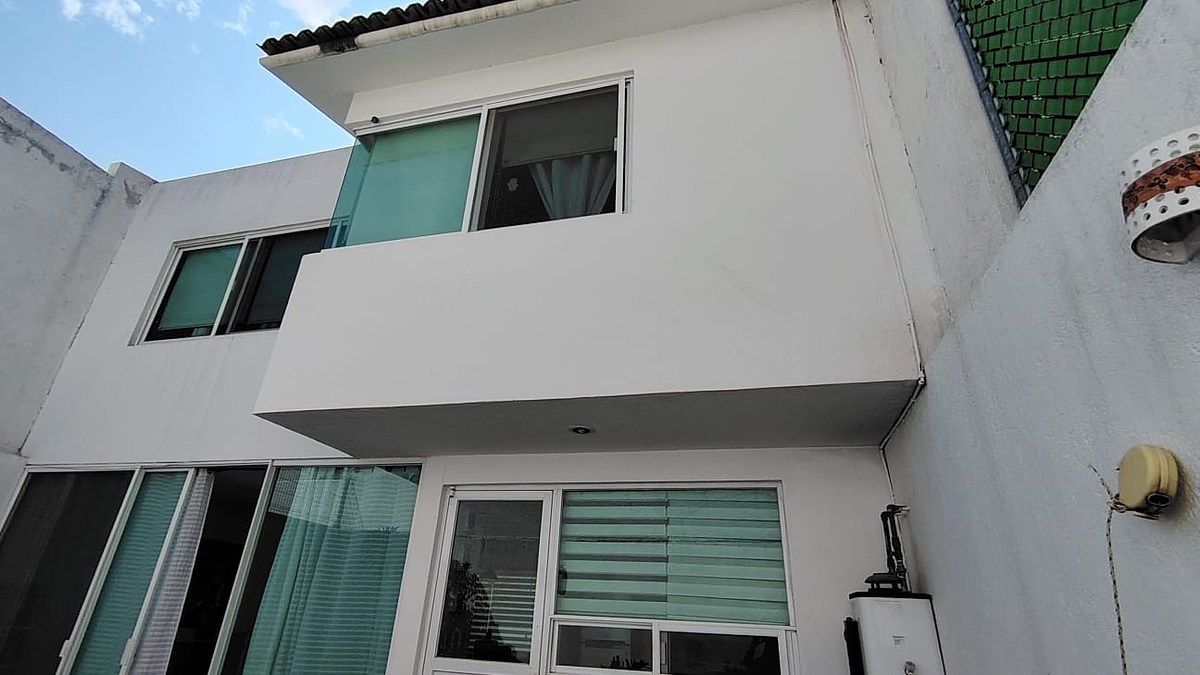 34 de 34: Patio trasero y área de lavado