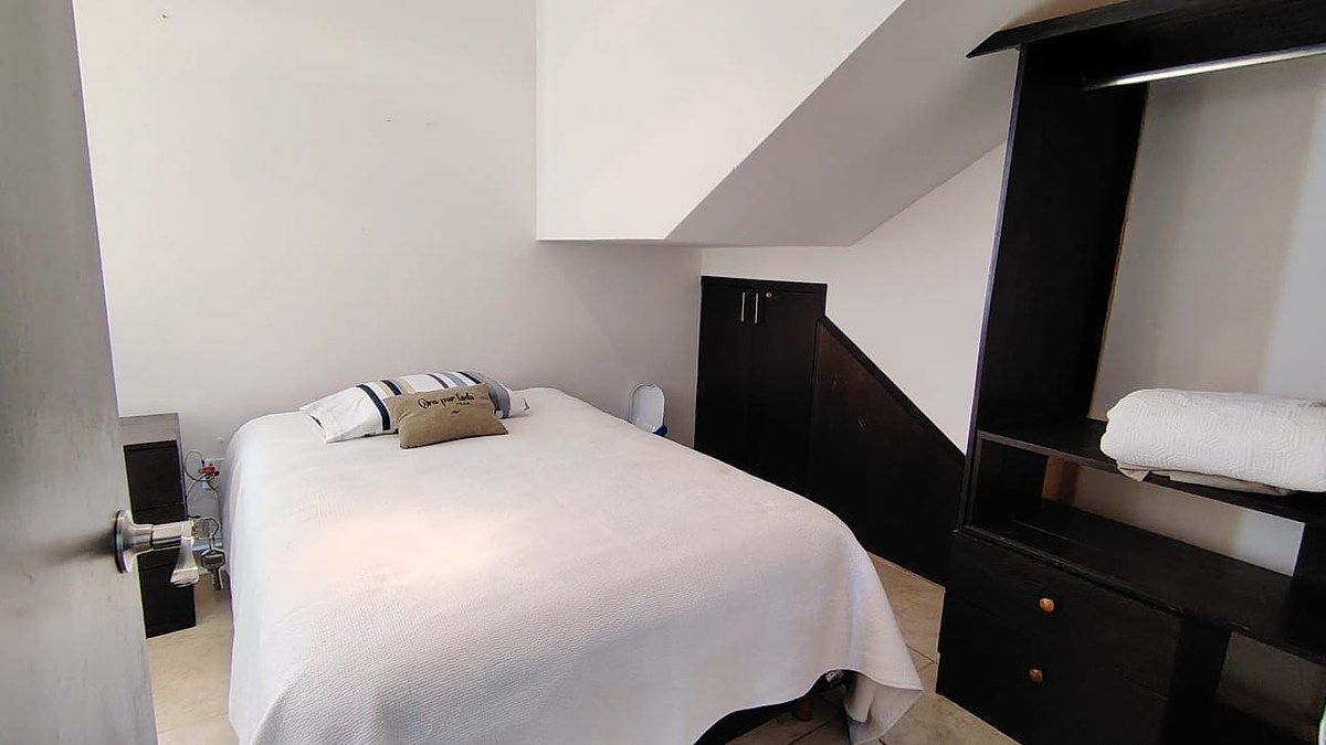 12 de 34: Habitación en planta baja