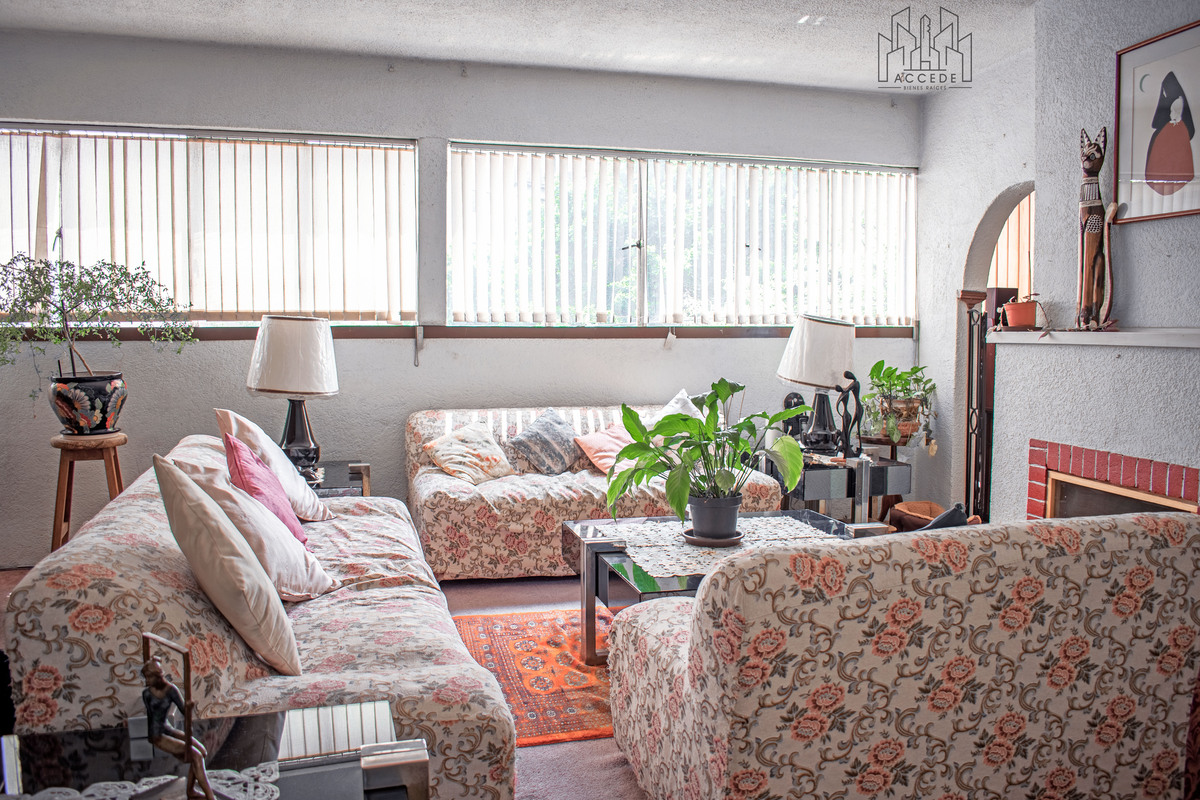 8 de 10: Sala  (compartida)