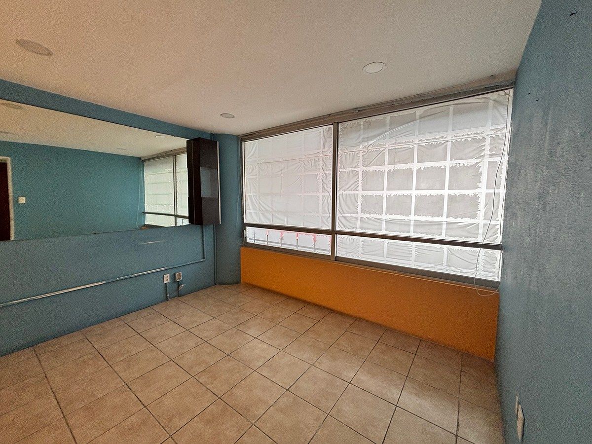 Retail Space in Lomas de Tecamachalco, Naucalpan de Juárez, photo 3 of 7