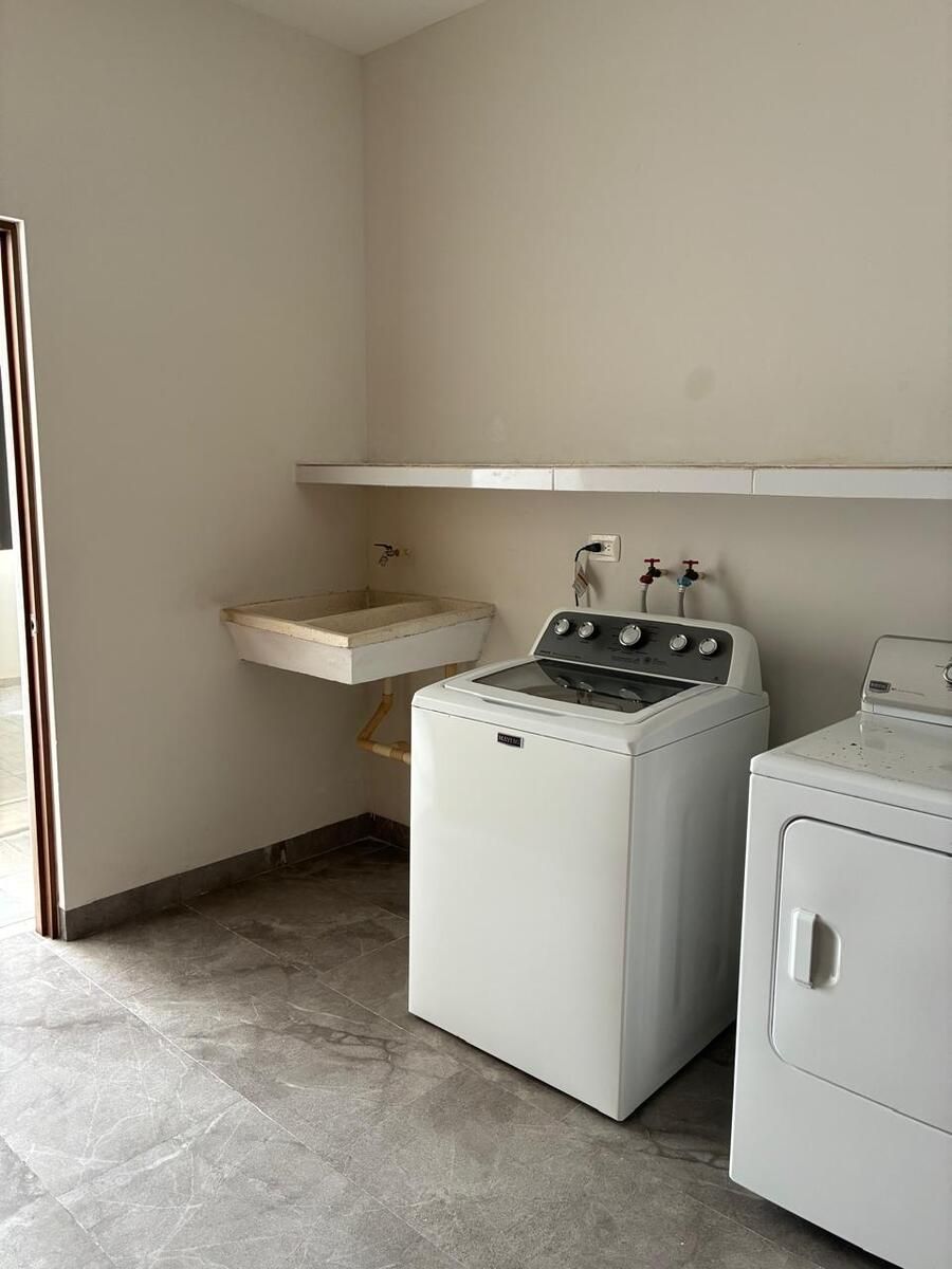 20 de 20: Cuarto de lavado