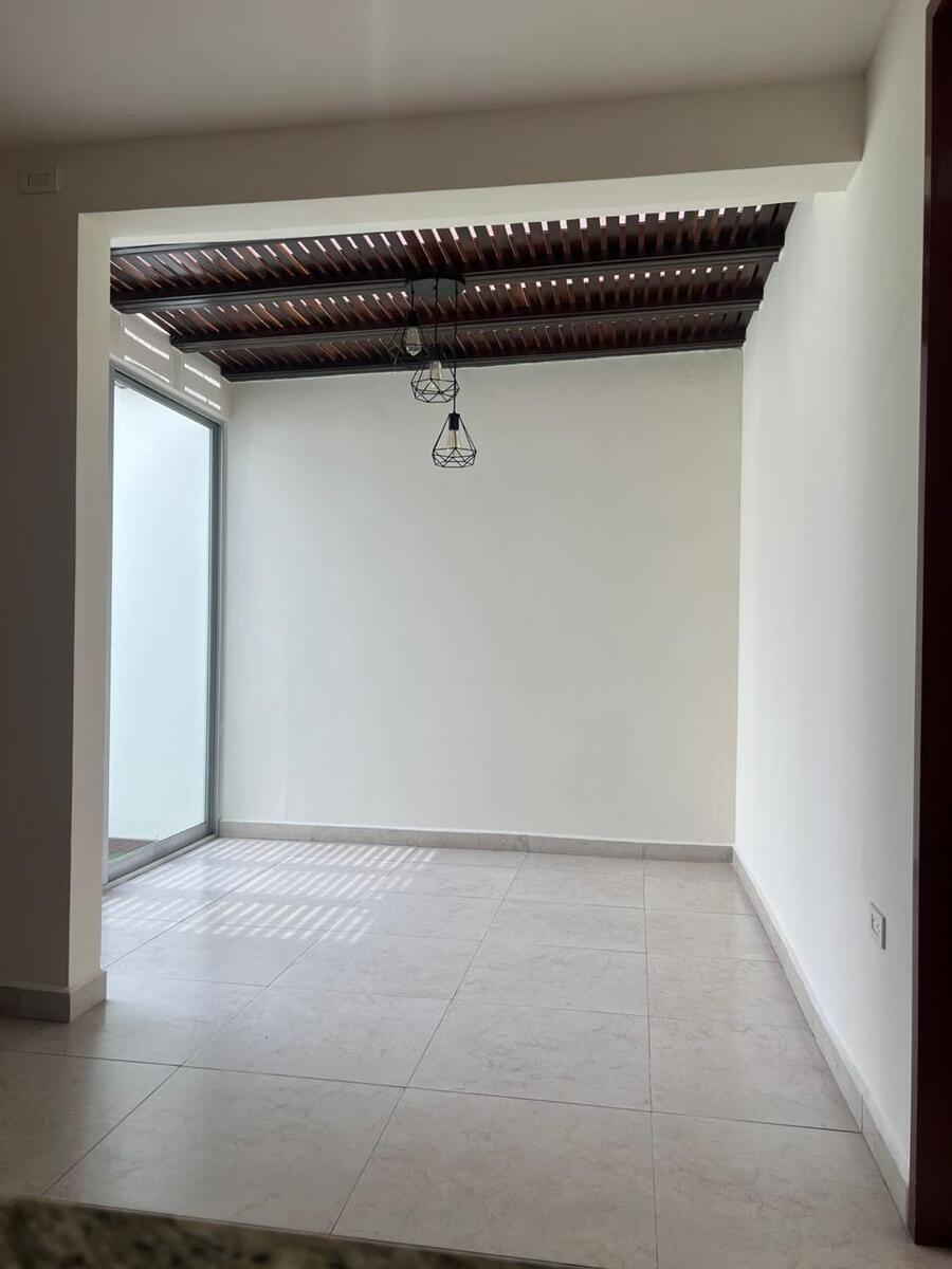 6 de 21: Desayunador