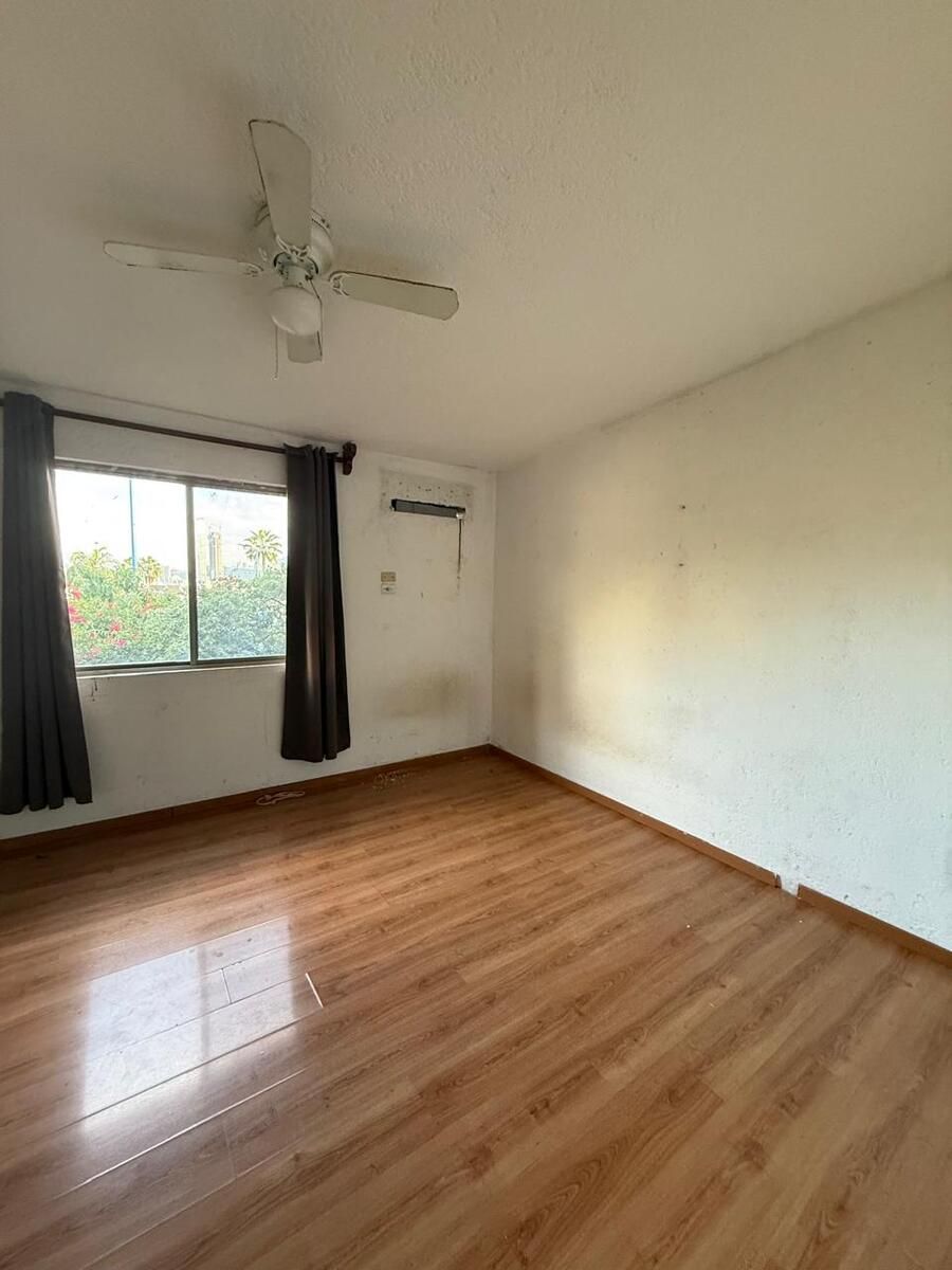 11 of 21: Recámara principal