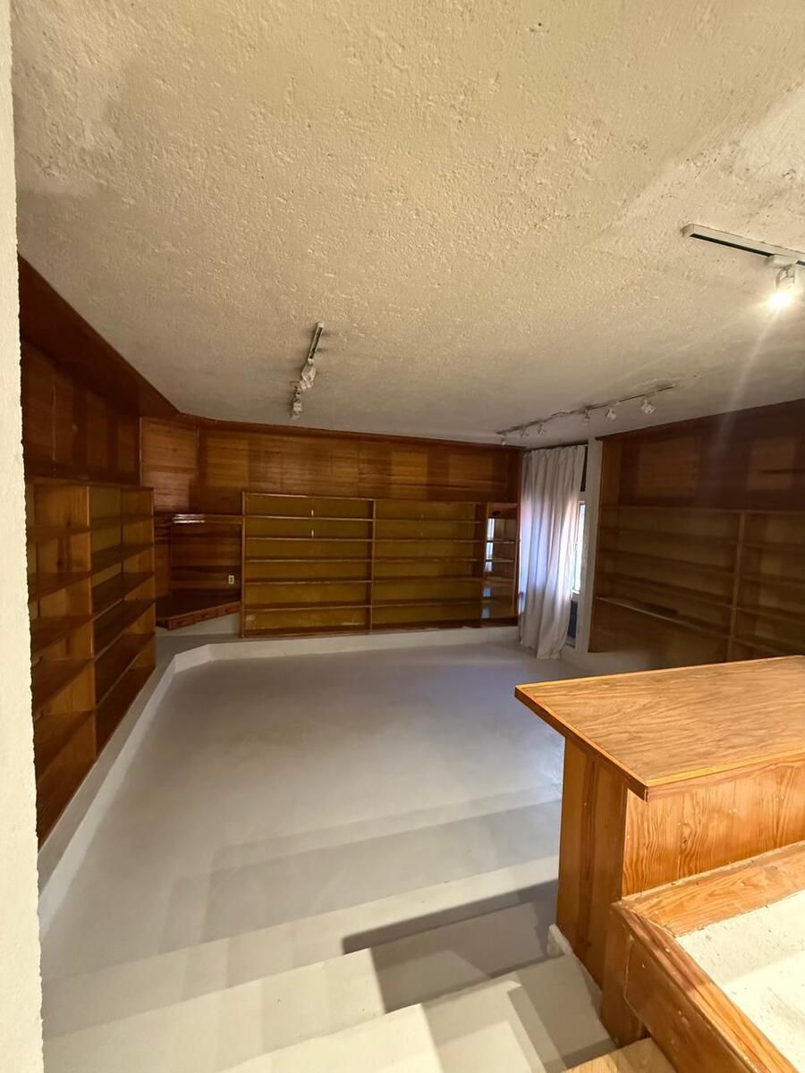 18 of 21: Area departamento u oficina