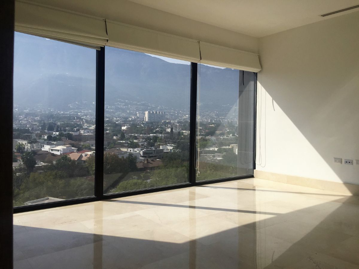 9 of 19: Recámara Principal