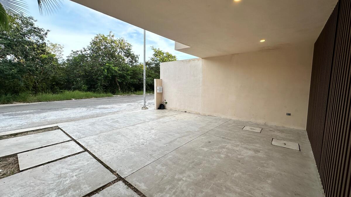 5 de 40: Garage techado 2 autos