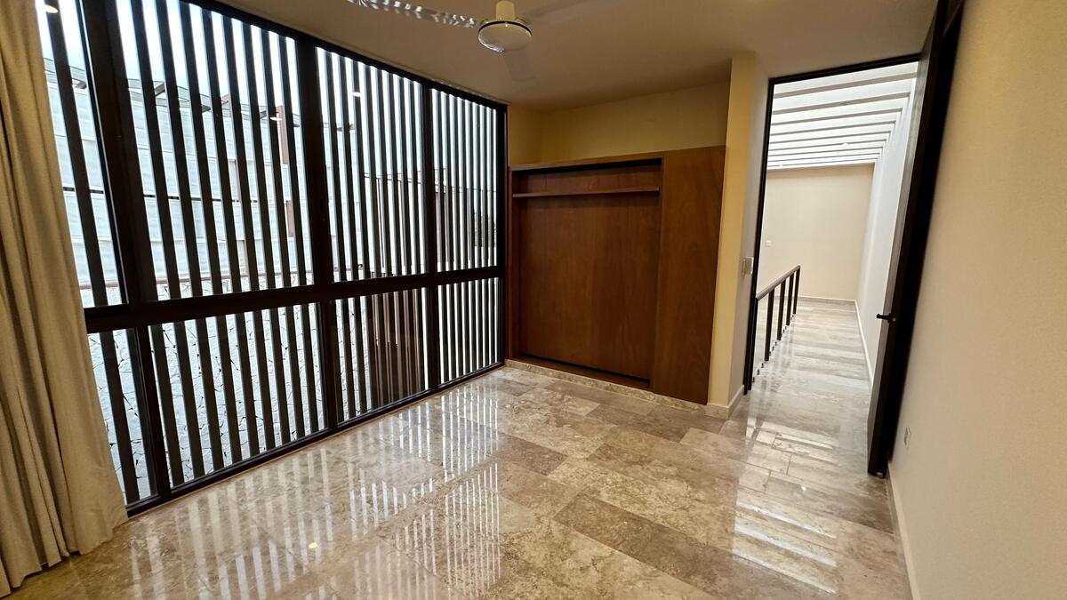 32 de 40: Recámara secundaria 3er piso