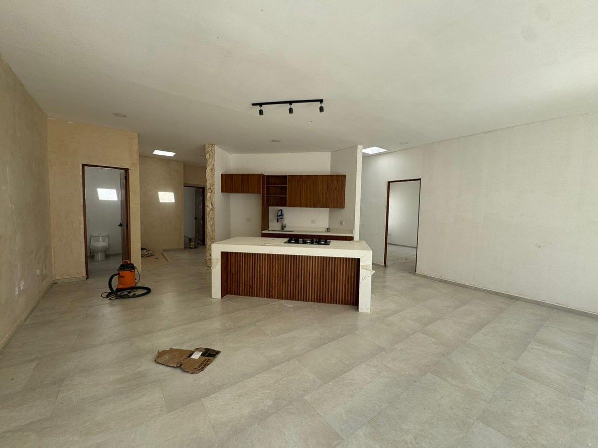 5 of 20: Sala, Cocina y Comedor