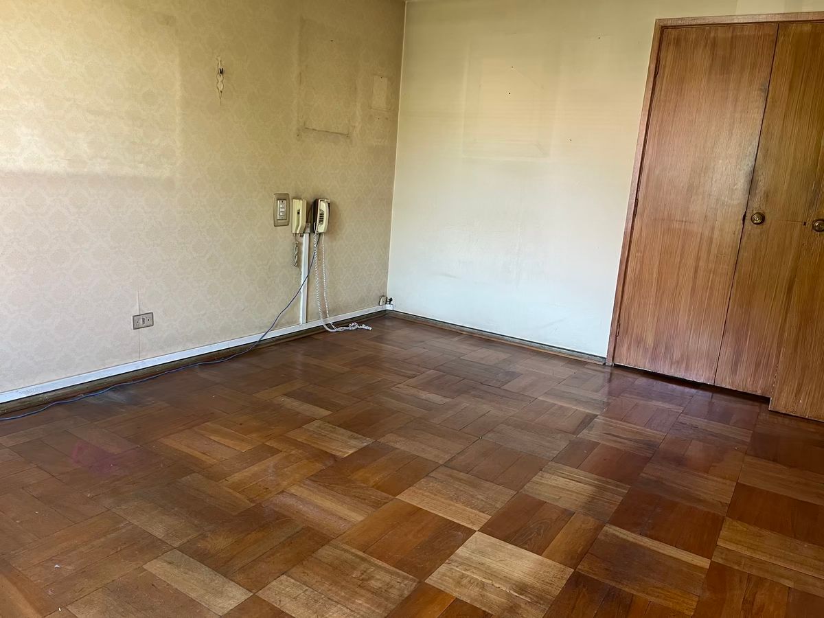 9 de 19: Dormitorio principal segundo piso