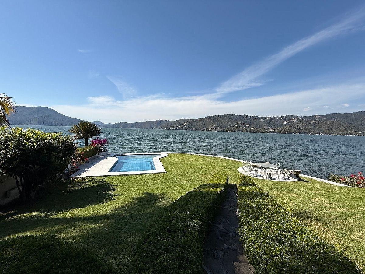 Casa em La Peña, Valle de Bravo, foto 2 de 6